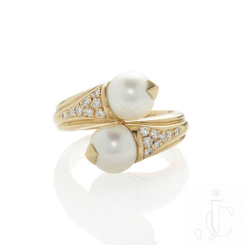 Bulgari. Gold, Cultured Pearl and Diamond Bypass Ring
