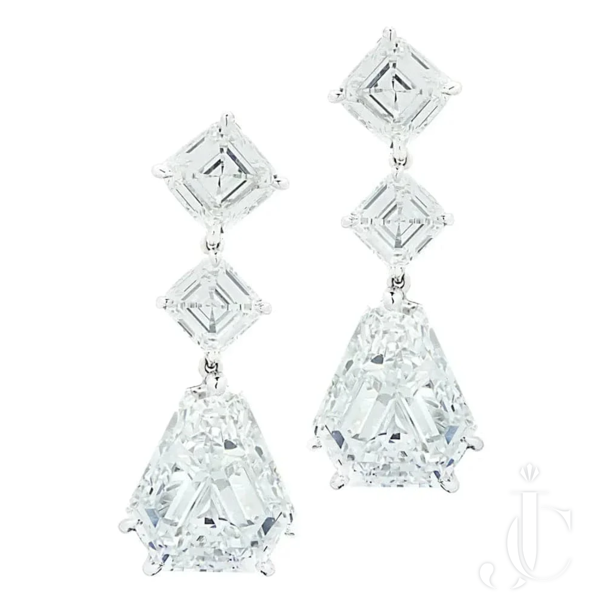 Bvlgari High Jewelry 13.97 Carat Diamond Dangle Earrings